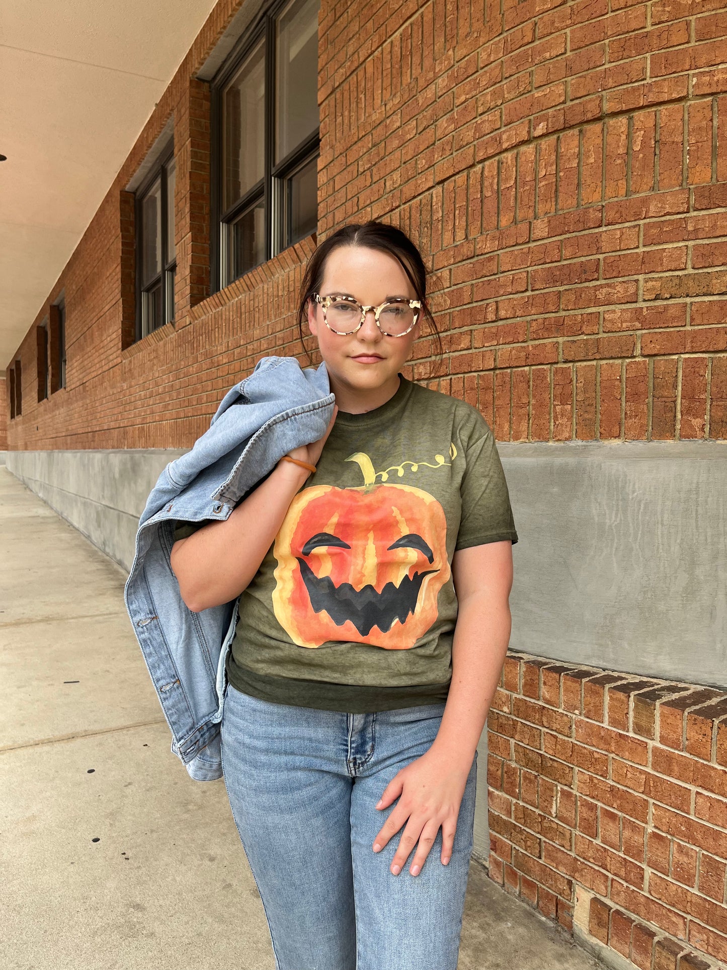 Groovy Vibes Pumpkin Graphic Tee