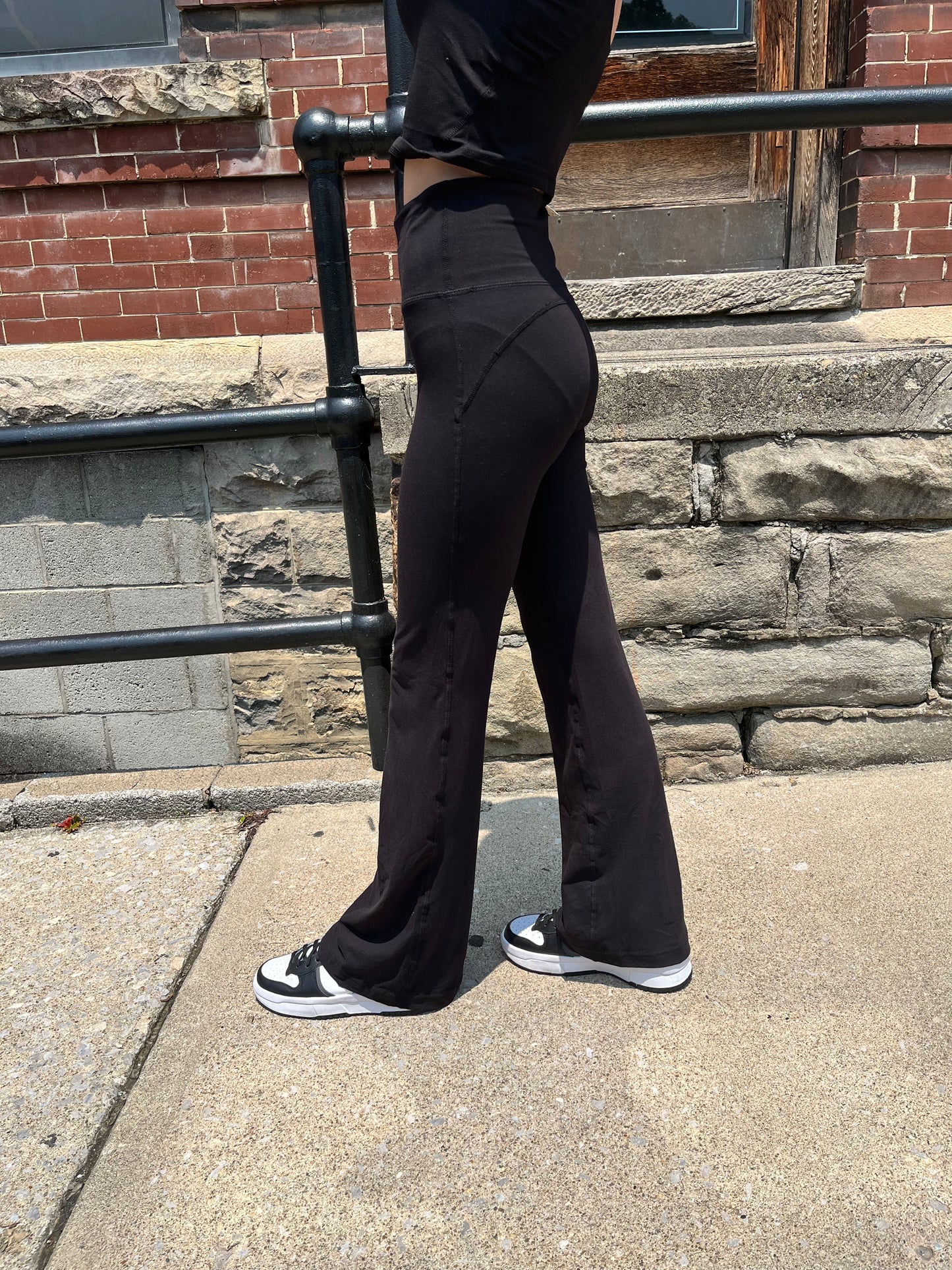 Pull Me Up Flare Yoga Pants
