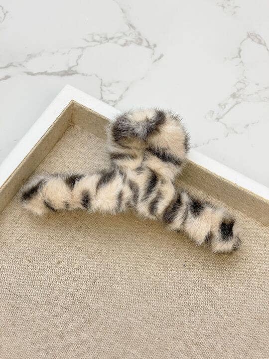 Fluffy Fur Claw Hair Clips leopard