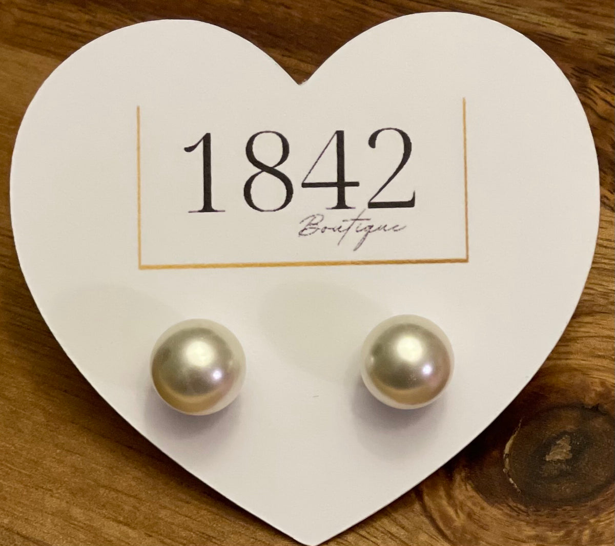 The Audrey Pearl Studs