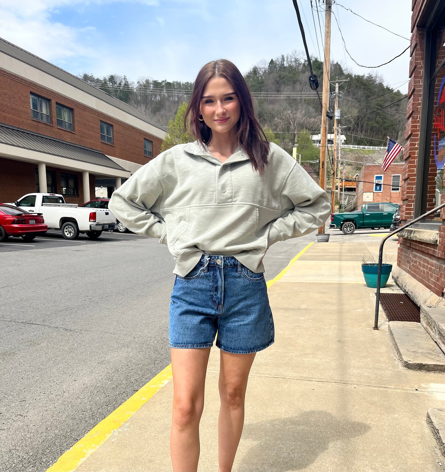 The Hayes Pullover