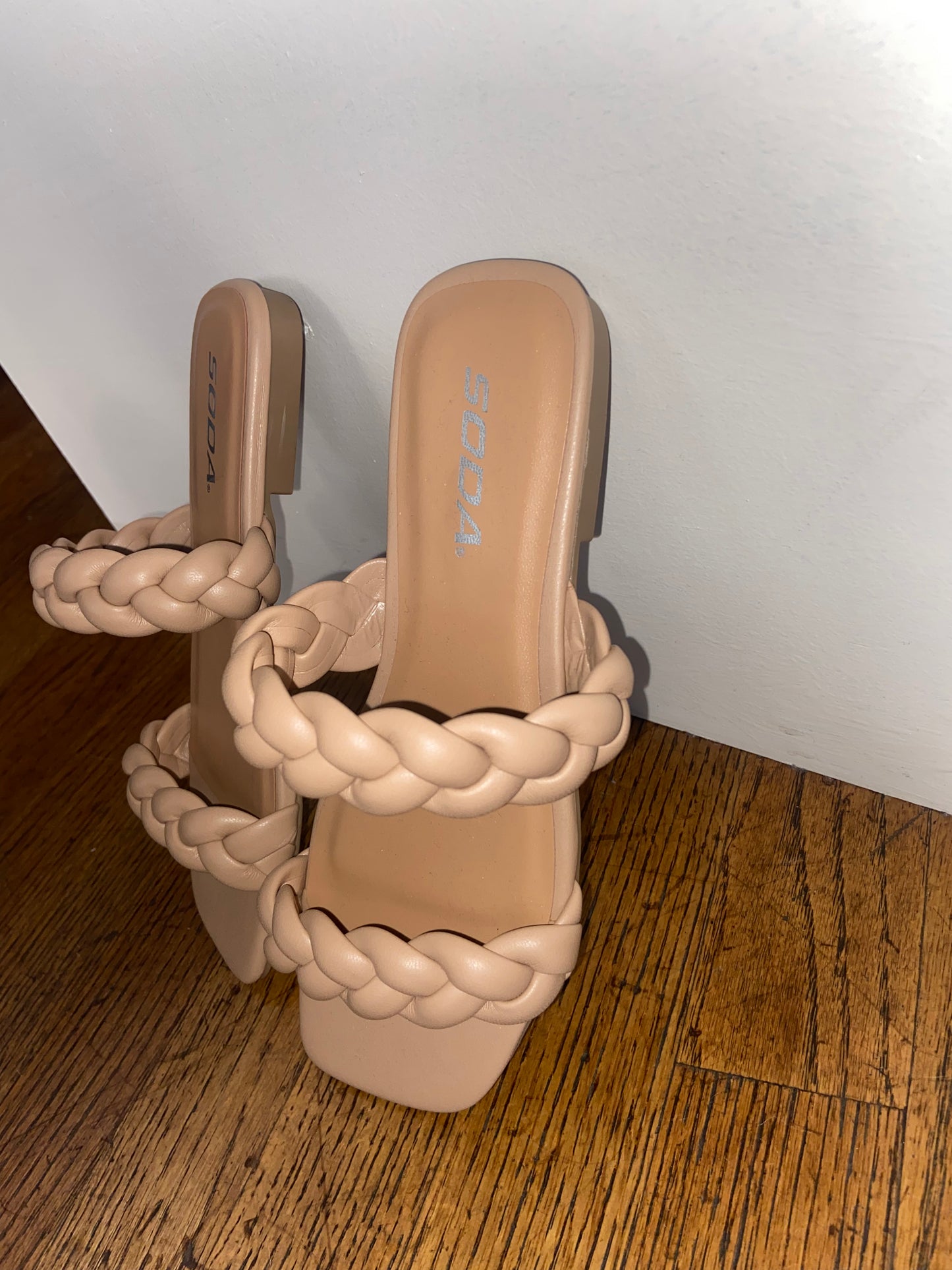 Let's hit the beach Braided Sandals