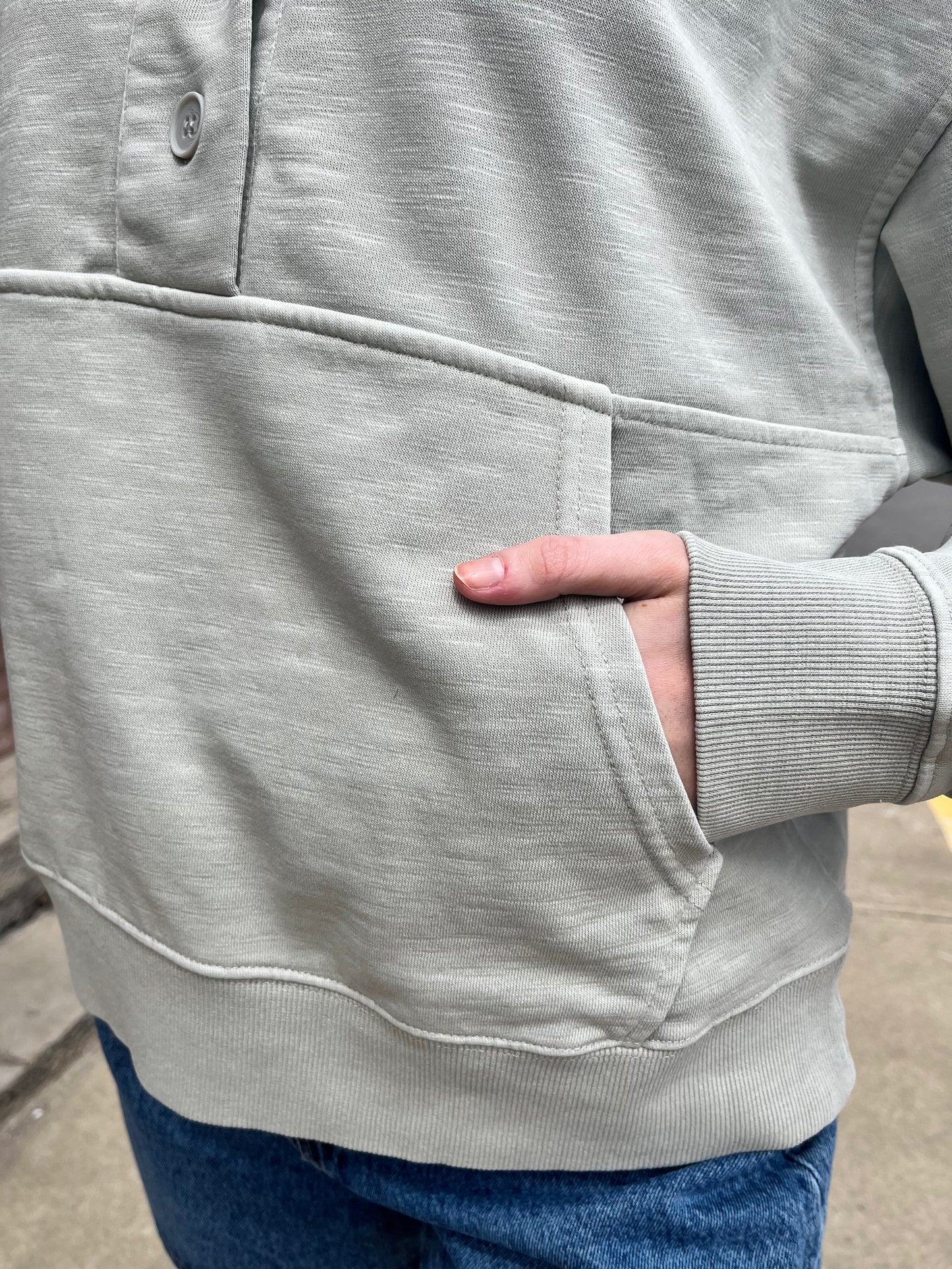 The Hayes Pullover