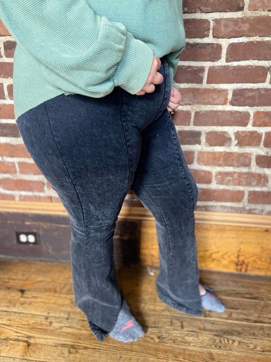 Down The Mineshaft Pull-on Denim
