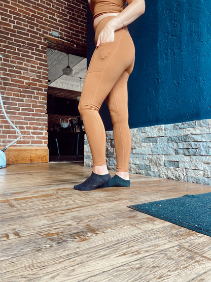The Caramel Candy Active Set