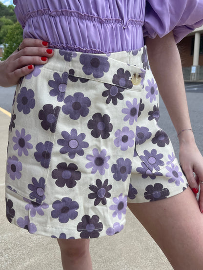 Pick Your Daisy Skort