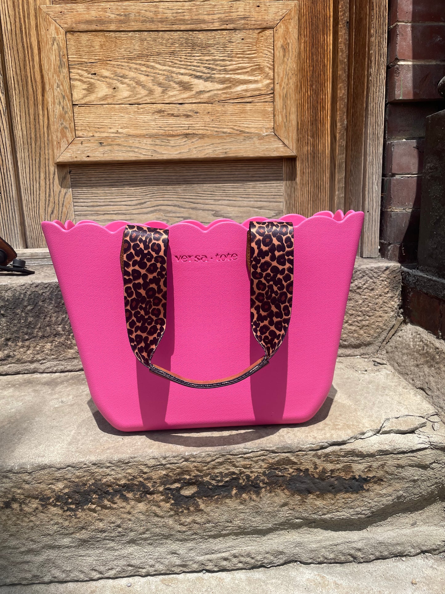Versa Tote Interchangeable Straps