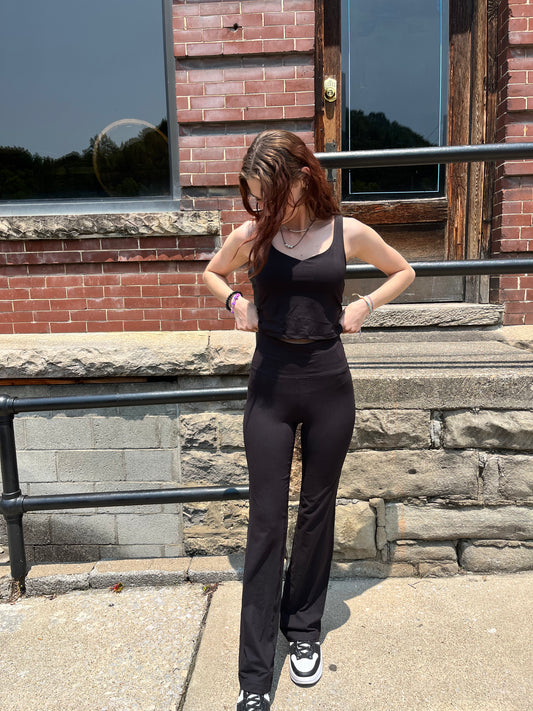 Pull Me Up Flare Yoga Pants