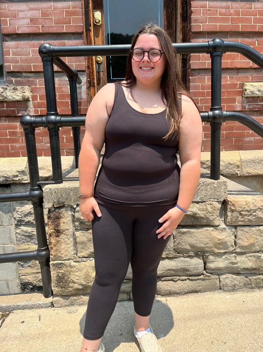 Travel Necessities Capri Leggings