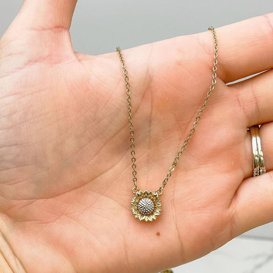Sunflower Pendant Necklaces