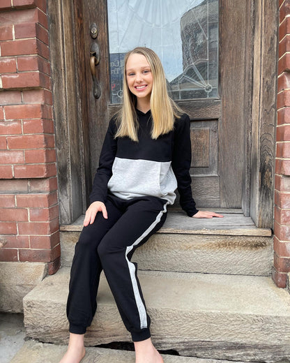 You're A Star Colorblock Hoodie Pullover