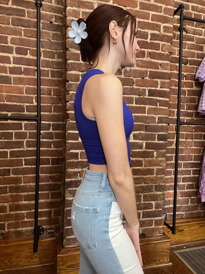 The Handkerchief Tank