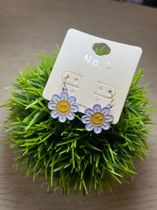 Lavender Fields Daisy Earrings