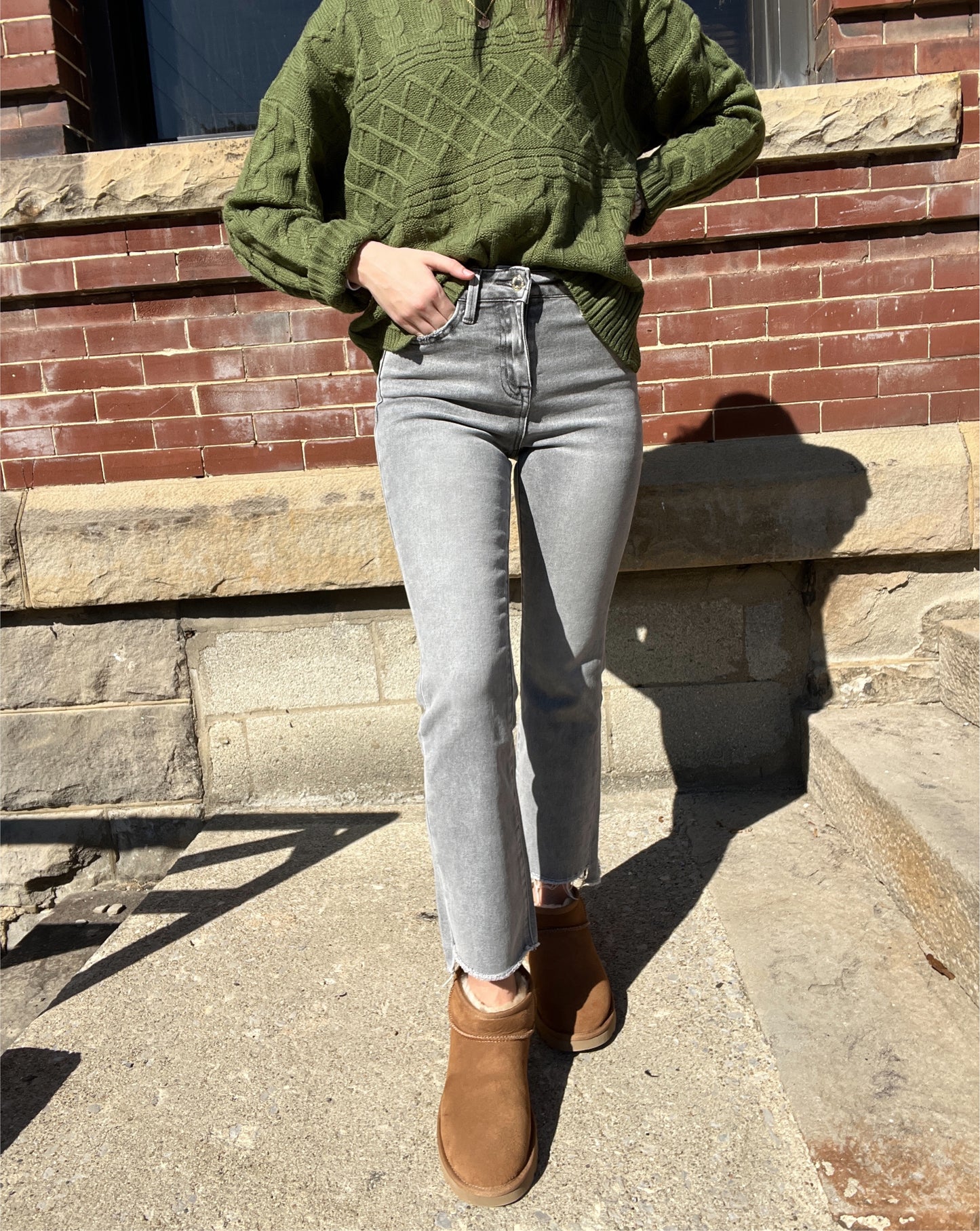 Too Good To Me Cropped Flares